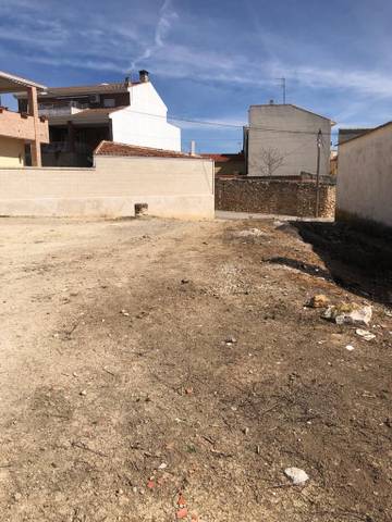 Terreno residencial en Venta en Calle Soria en Mondéjar