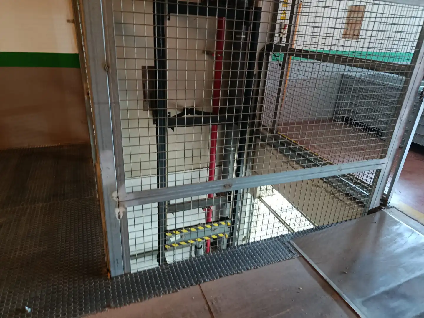 Fabrikhallen zum Verkauf in El Vendrell