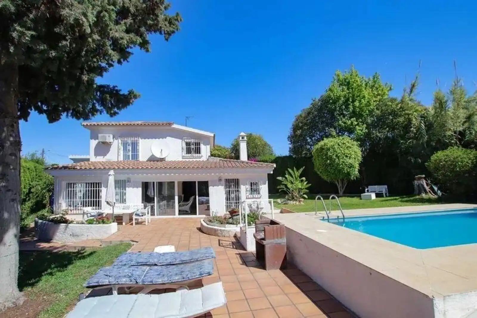Villa mit Terrasse zum Verkauf in Avenida de Barcelona 8, imagen 2
