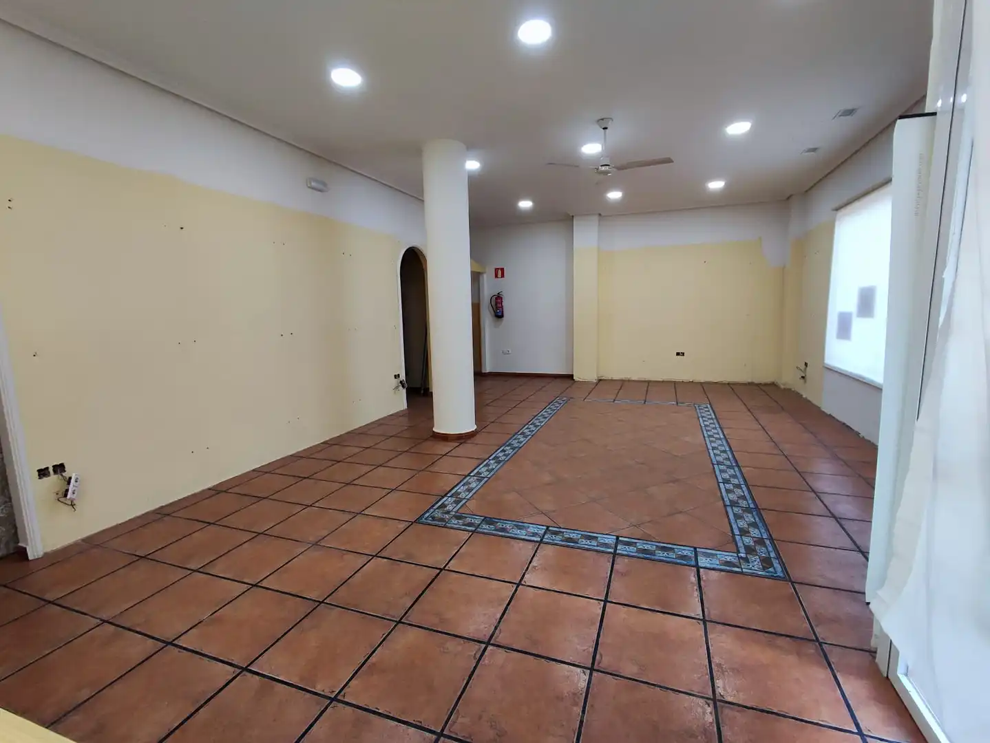 Local comercial en venda a Calle Campo