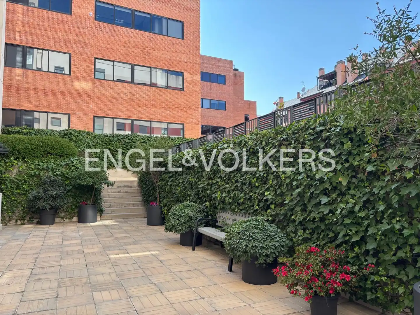 Terrassa de Àtic de lloguer en Madrid amb Aire condicionat, Calefacció i Parquet