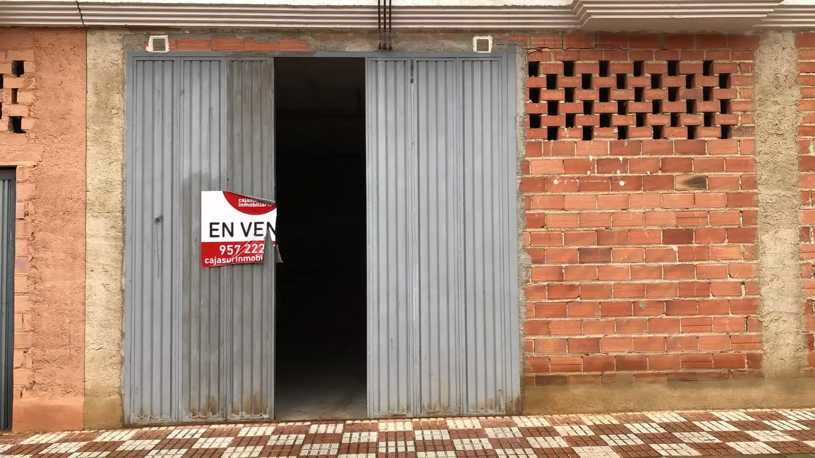 Local comercial en venda a Avenida de la Ilustración 20, imagen 10