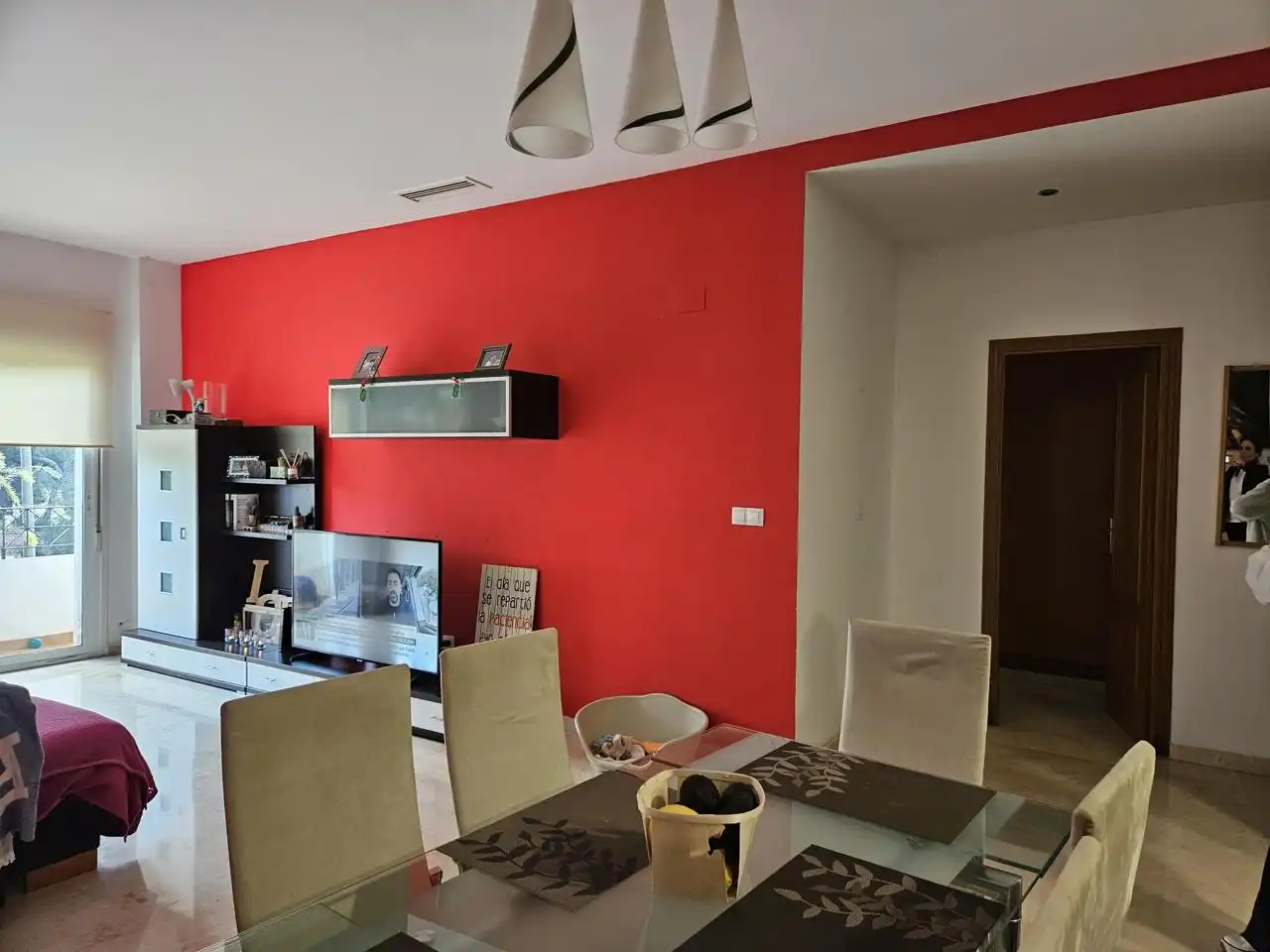 Sala de estar de Piso en venta en La Nucia con Aire acondicionado, Terraza y Amueblado
