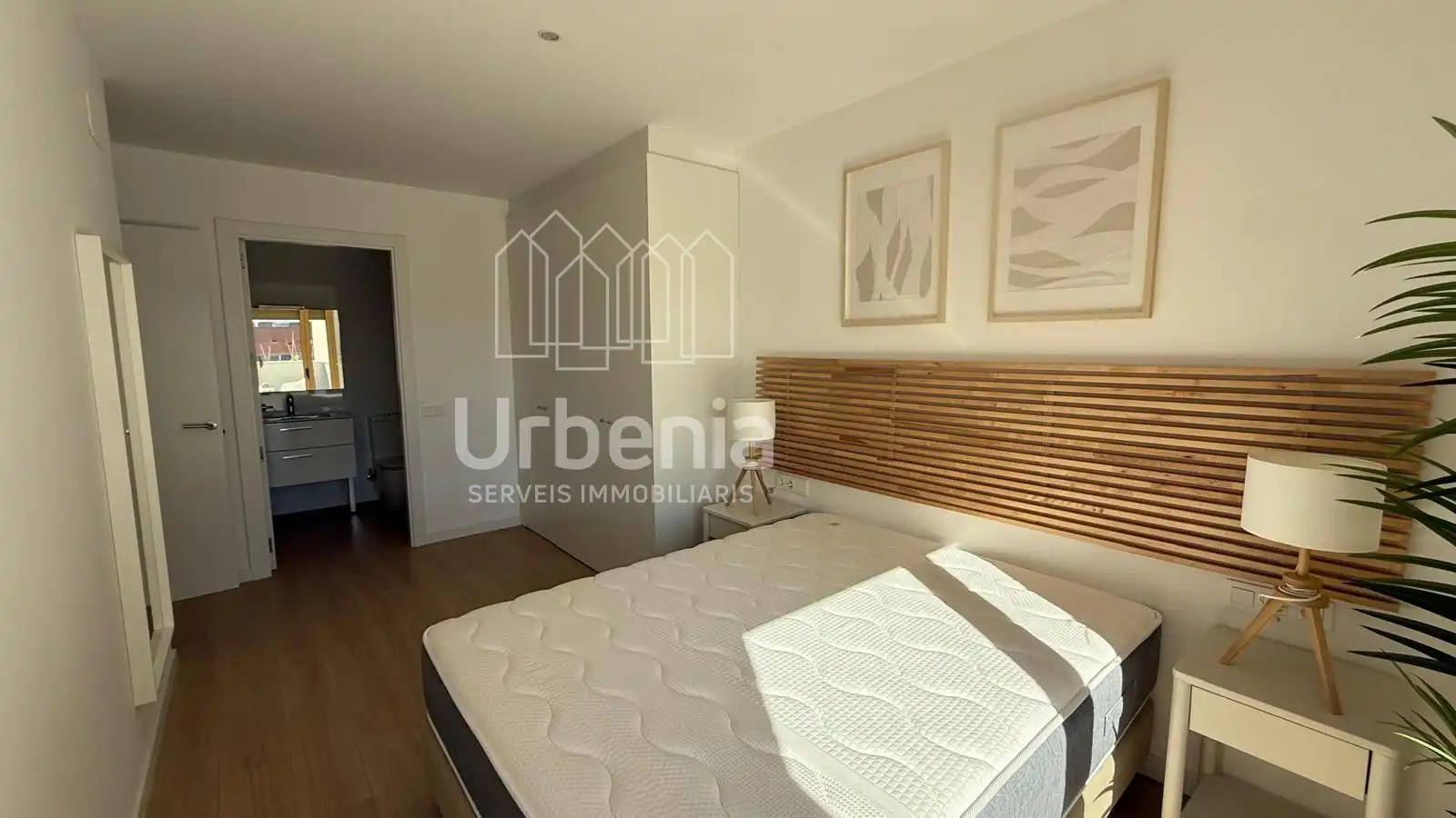 Schlafzimmer von Wohnung zur Miete in Badalona mit Heizung und Terrasse