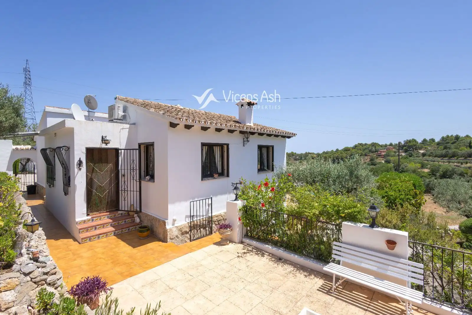 Exterior view of Houses for sale in Gata de Gorgos  with Air Conditioner, Heating and Storage room