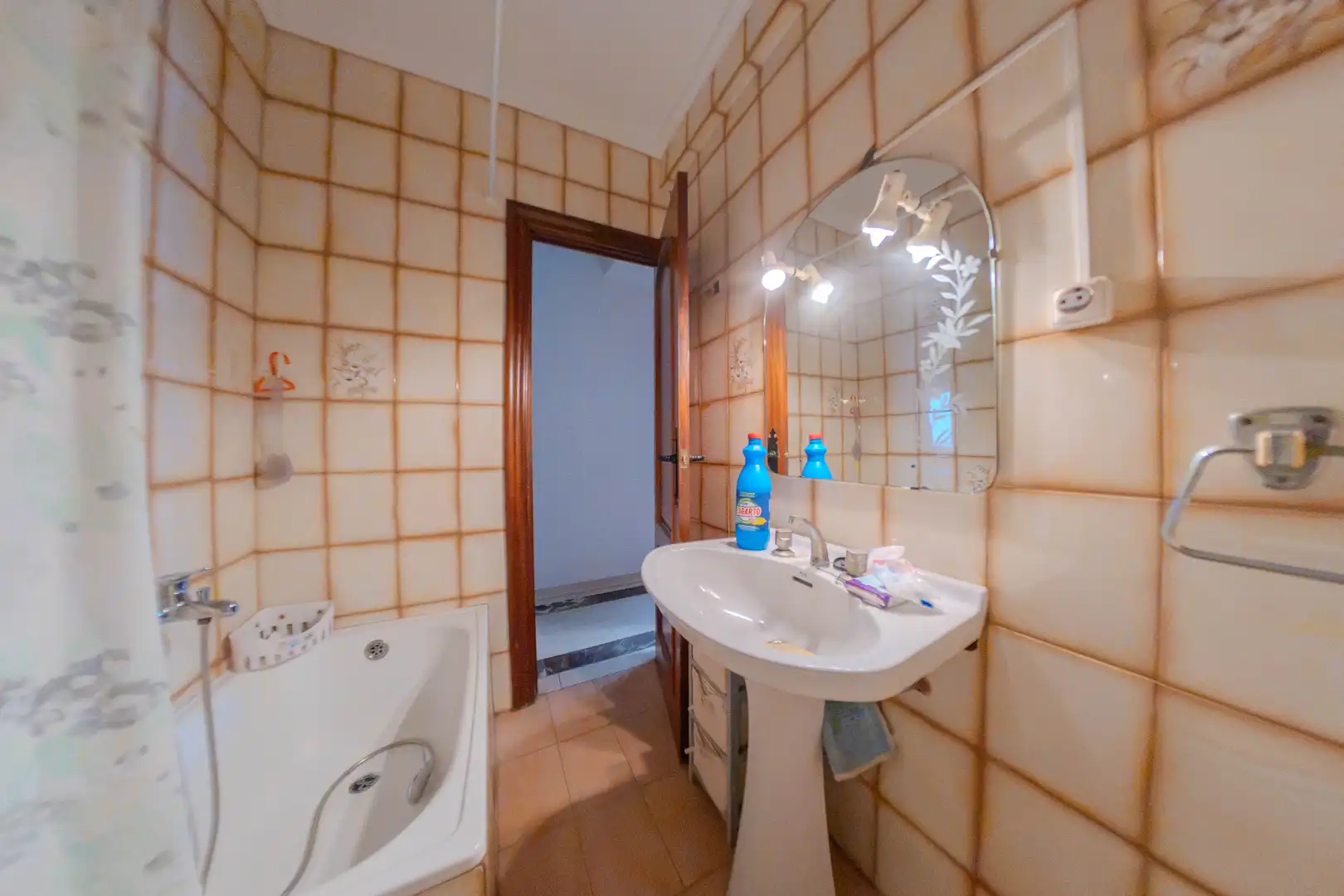 Baño de Piso en venta en Murcia con Balcón
