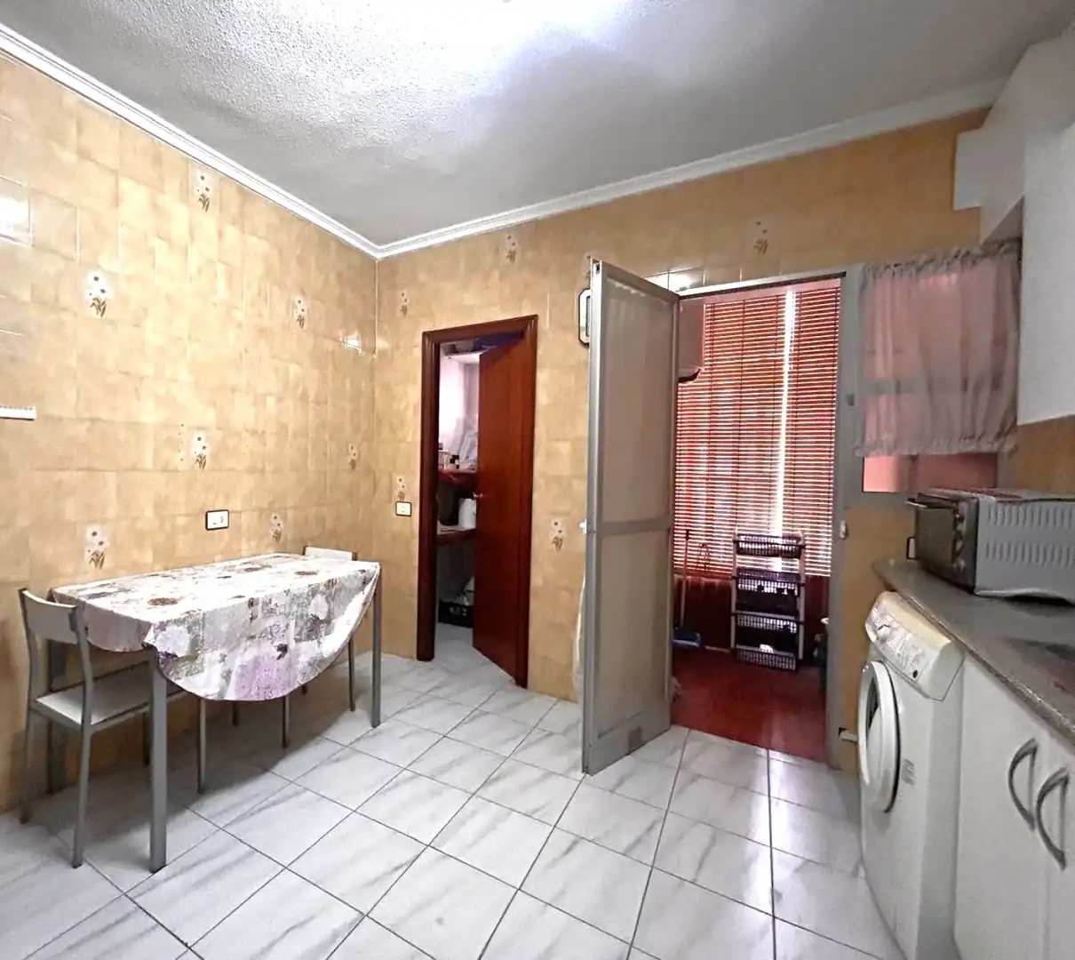 Baño de Piso de alquiler en Abarán, Murcia