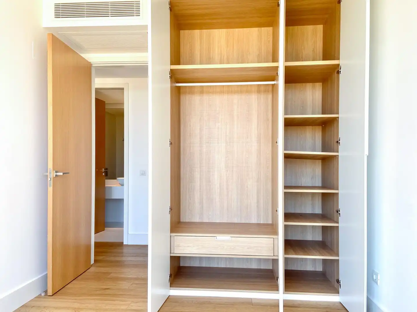 Habitación de Apartamento en venta en Moncloa - Aravaca