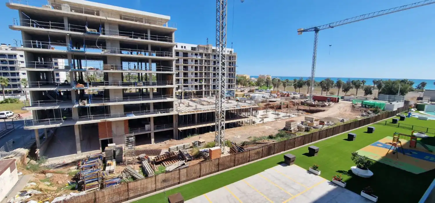 Vista exterior de Apartamento de alquiler en Moncofa con Aire acondicionado, Terraza y Trastero