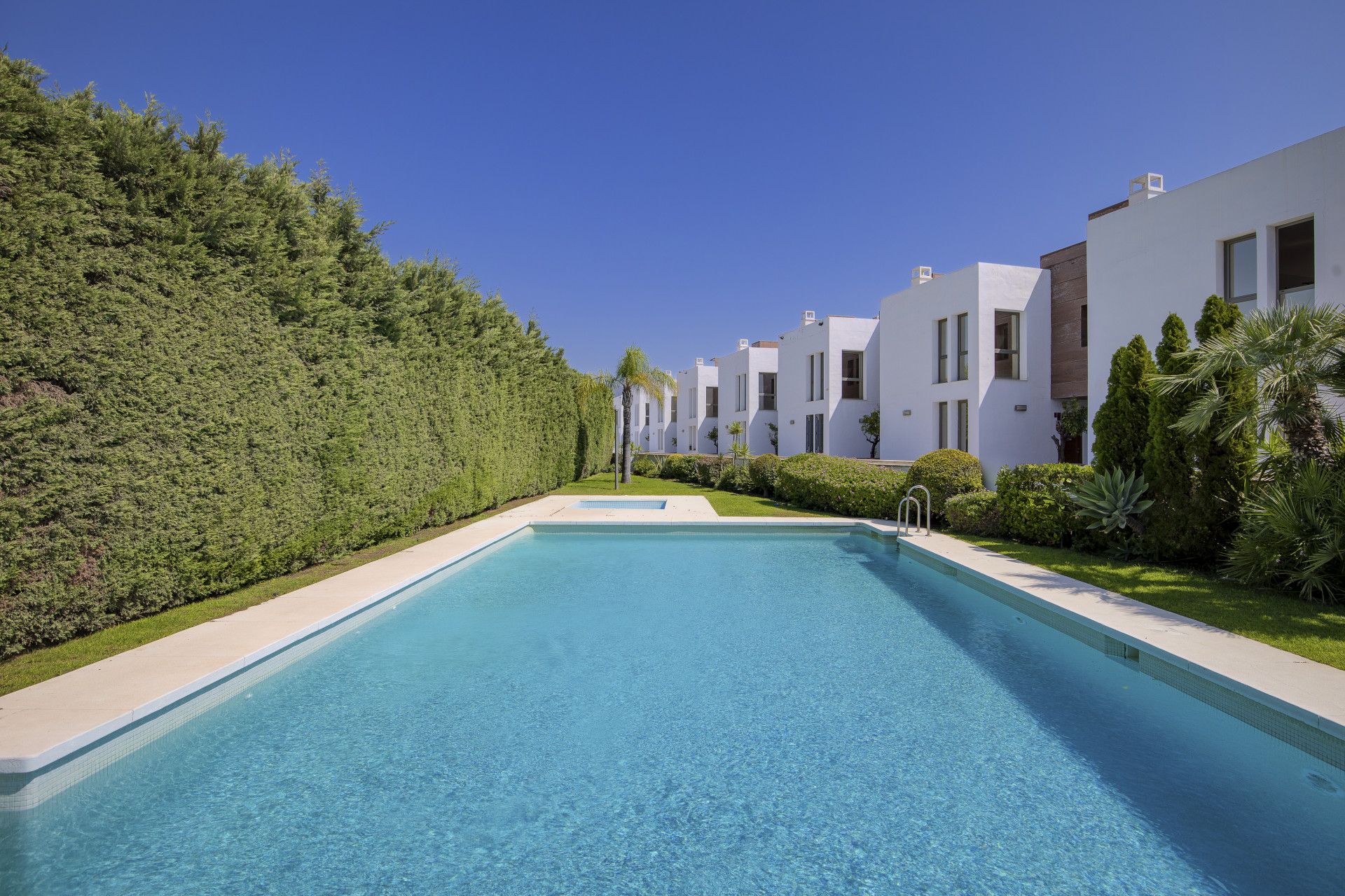 Single-family semi-detached for sale in Benahavís pueblo