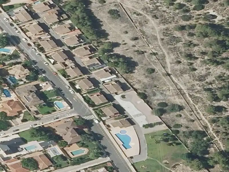 Casa adosada en venda en L'Eliana
