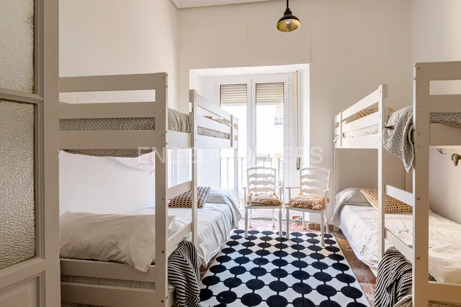Habitación de Piso de alquiler en Sevilla con Aire acondicionado y Calefacción