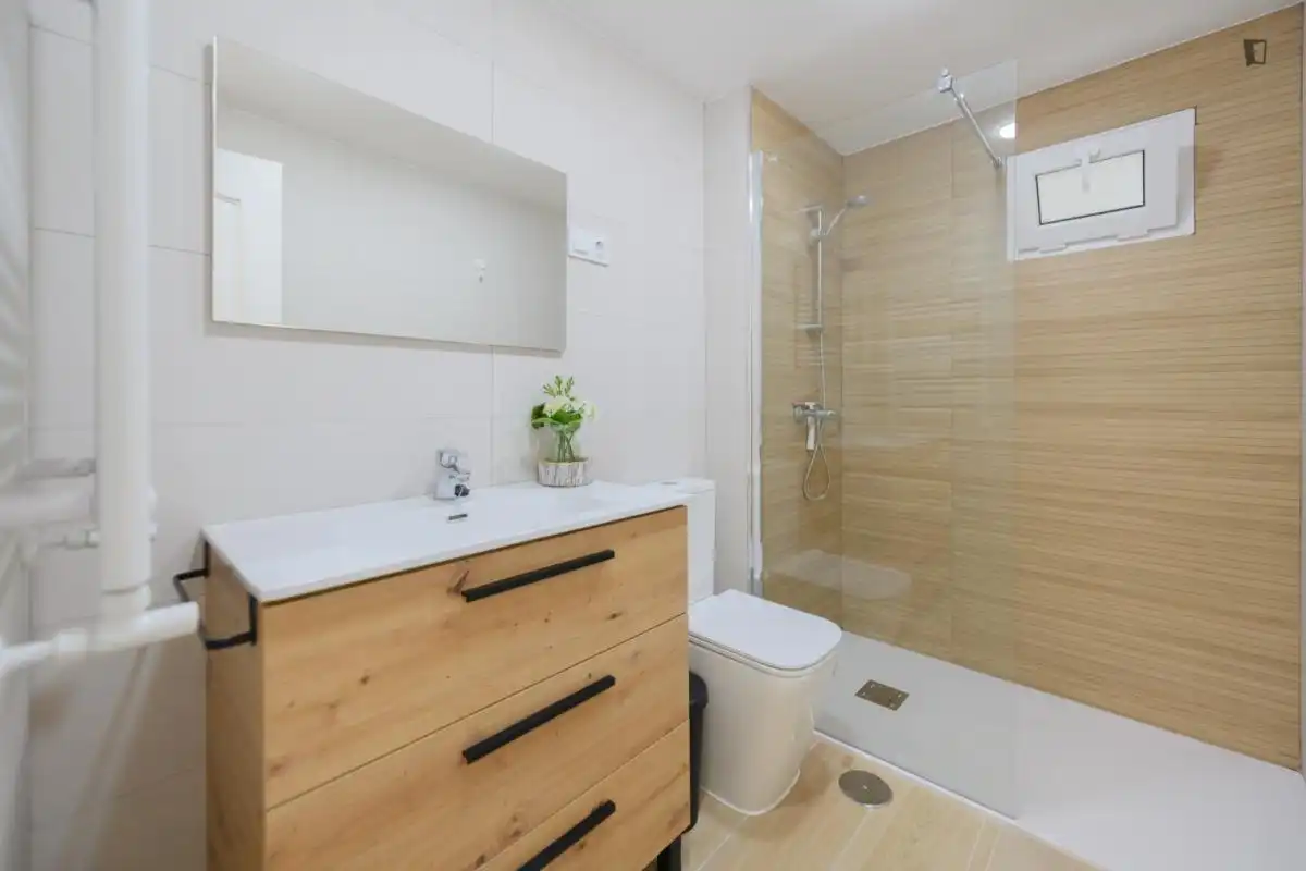 Baño de Apartamento para compartir en Universidad