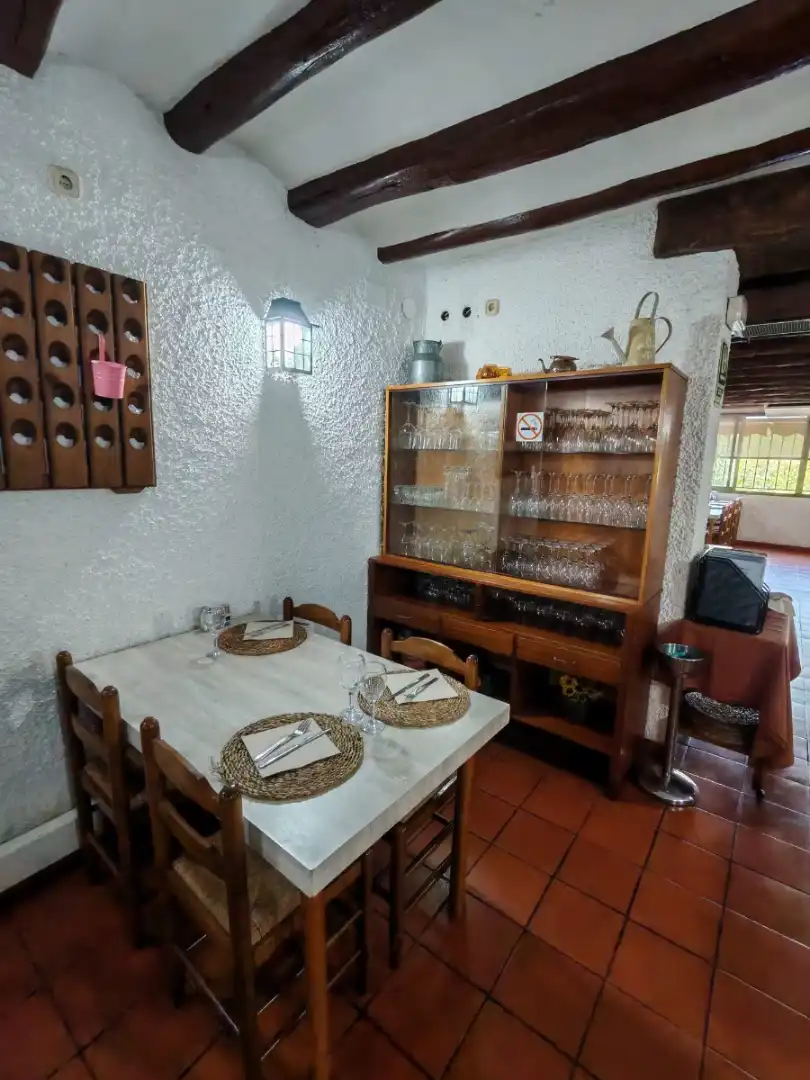 Local comercial en traspaso en Sant Llorenç d'Hortons, imagen 6