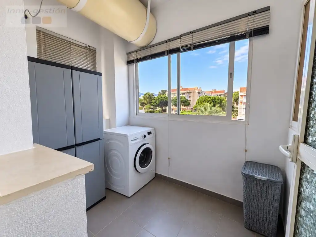 Balcony of Flat for sale in Selwo