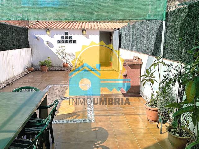 Casa adosada en Venta en Barrio Sotiel Coronada en Calañas