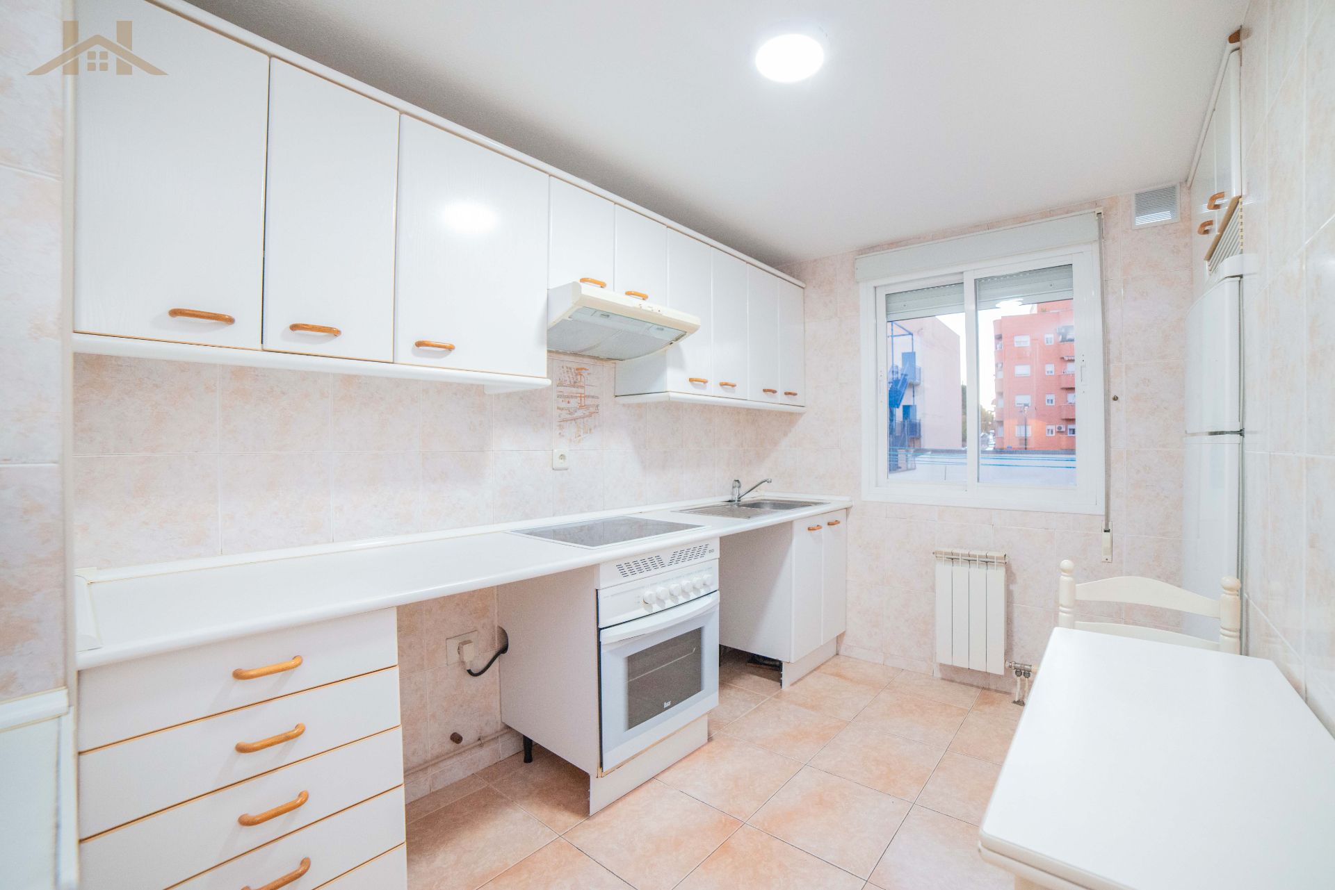 Cuina de Pis en venda en Valdemoro amb Calefacció, Traster i Forn