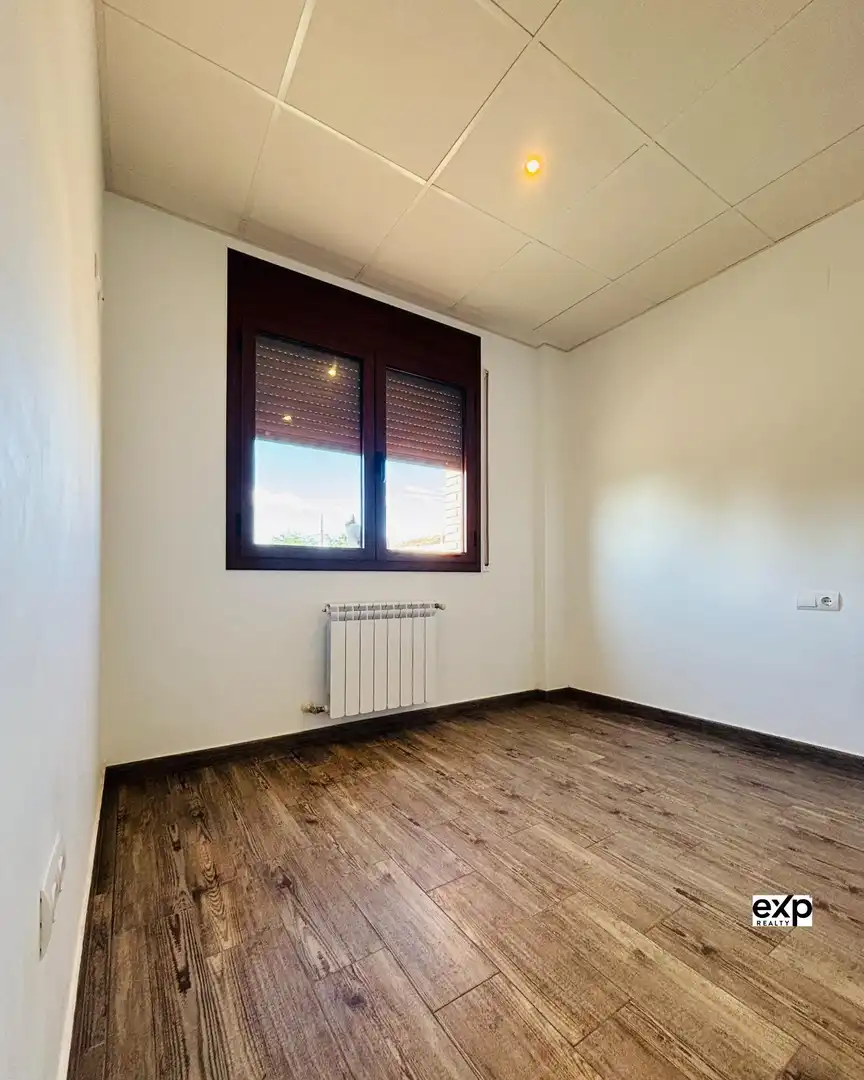 Casa o xalet en venda en Deltebre amb Calefacció, Terrassa i Balcó