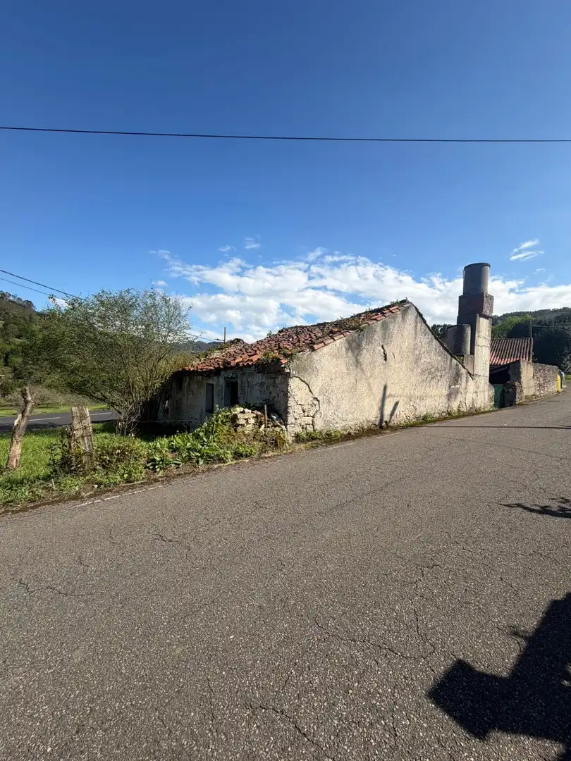 Casa o chalet en venta en Gijón - carretera as 377 gijon pola de siero, Baldornon