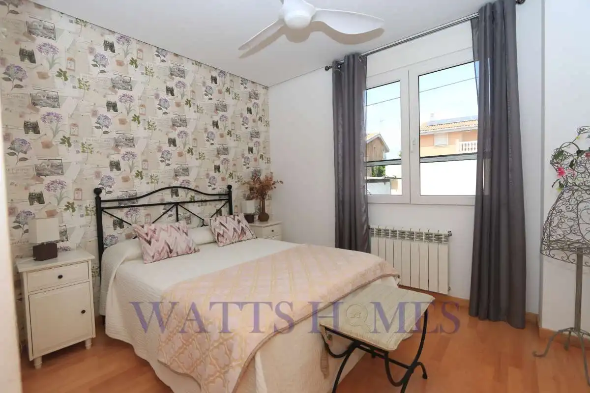 Habitación de Casa o chalet en venta en L'Eliana