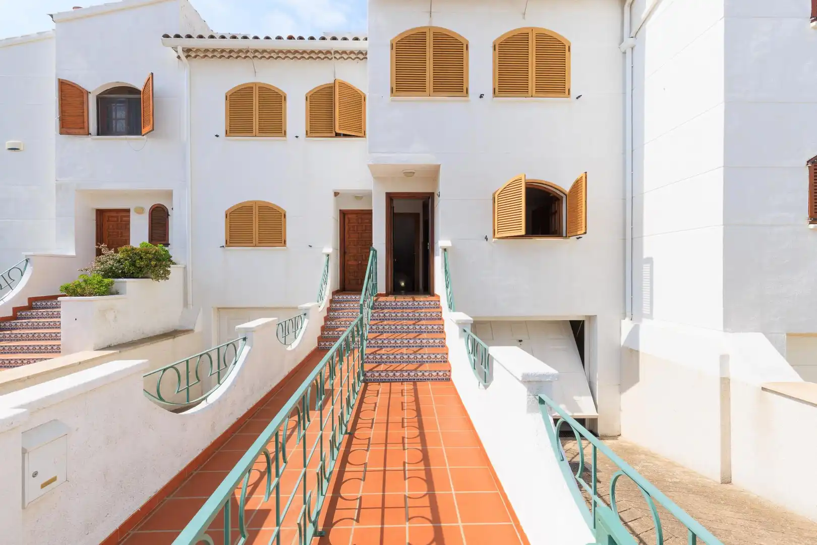 Exterior view of Detached homes for sale in Vandellòs i l'Hospitalet de l'Infant  with Heating, Private garden and Terrace