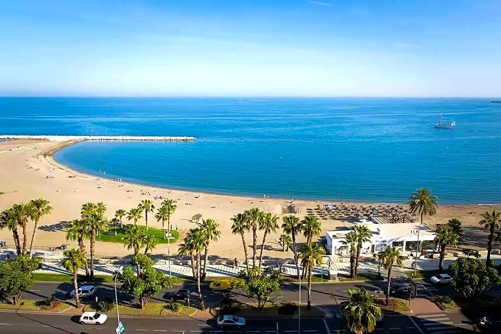 Exterior view of Houses for sale in Málaga  with Air Conditioner, Private garden and Terrace