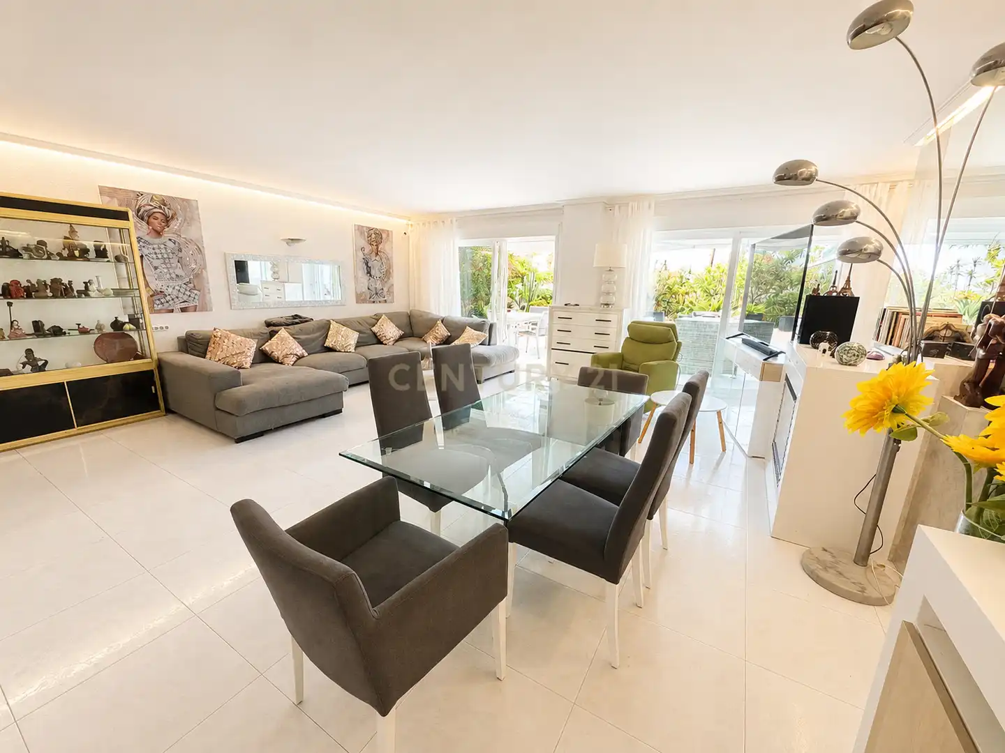 Wohnungen zur Miete in CL DE S'ILLA PLANA 1025 EDIFICIO AQUATIC PARKEIVIS, Marina Botafoc - Platja de Talamanca