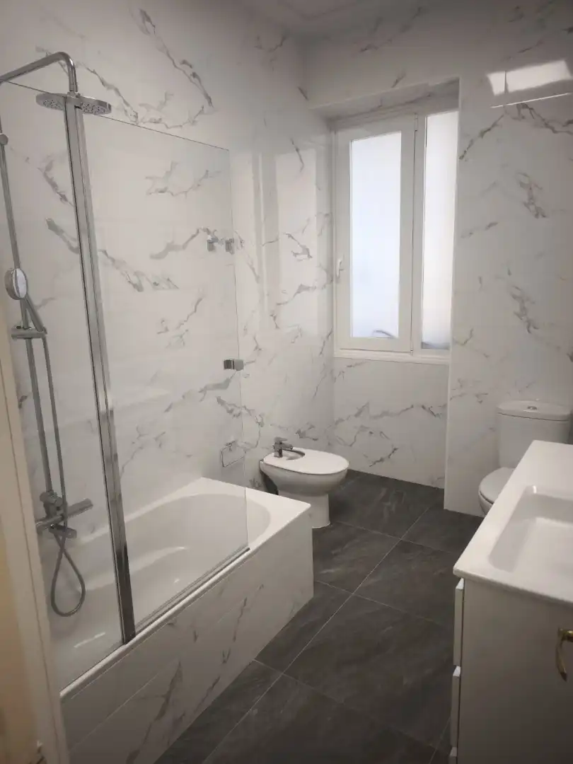 Bathroom of Flat for sale in Melilla  with Air Conditioner