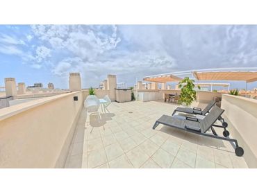 Penthouse mit Pool zum Verkauf in Calle Maestro Quino 214-B
