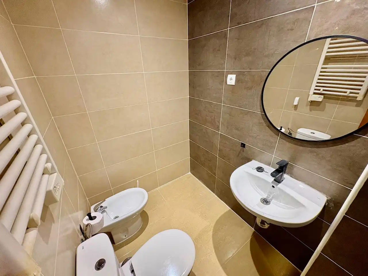 Baño de Piso de alquiler en El Álamo con Calefacción, Amueblado y Horno