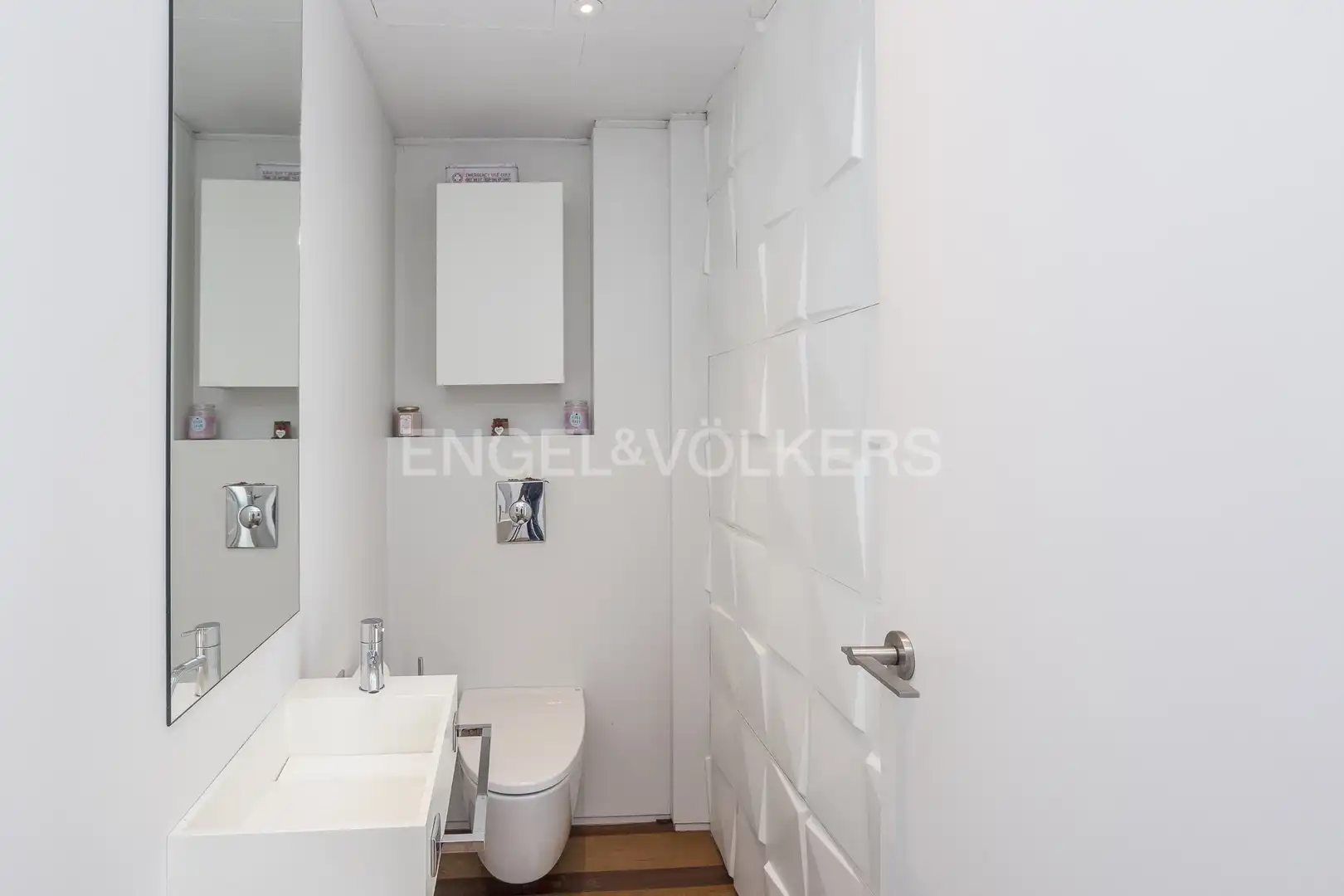 Baño de Casa o chalet en venta en El Papiol con Aire acondicionado, Calefacción y Jardín privado