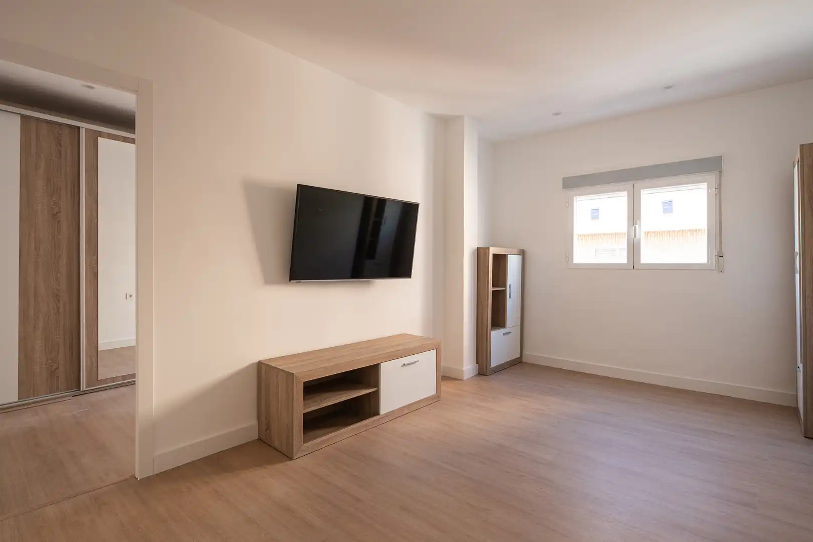 Sala de estar de Piso en venta en Granada con Horno, Lavadora y TV
