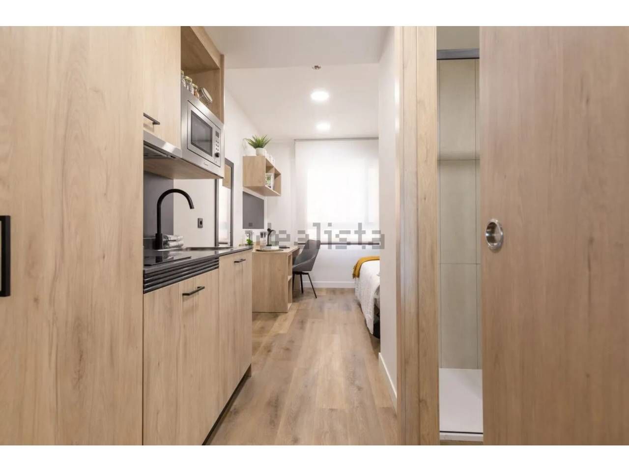 Dormitori de Estudi en venda en  Barcelona Capital amb Parquet i Moblat