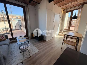 Penthouse mit Aufzug zum Verkauf in Eixample