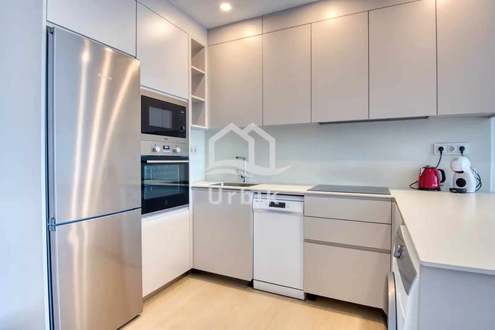 Cocina de Ático en venta en Castell d'Aro, Platja d'Aro i s'Agaró con Aire acondicionado, Calefacción y Parquet