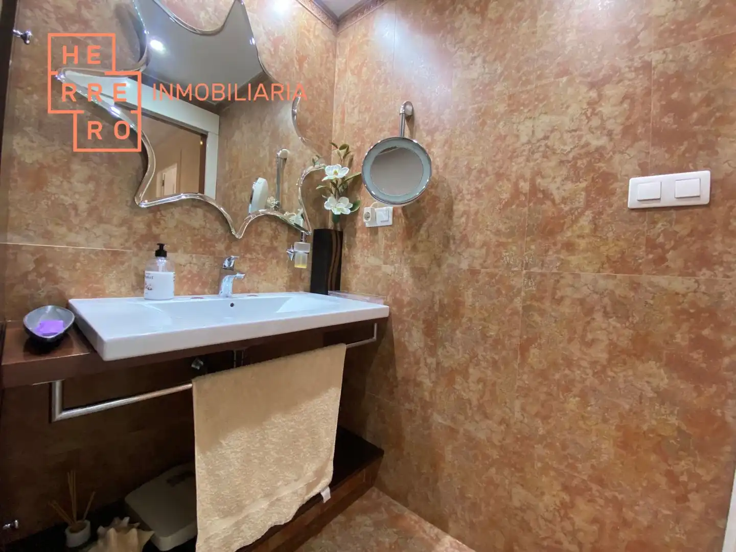 Piso con terraza en venta en Sur, imagen 28