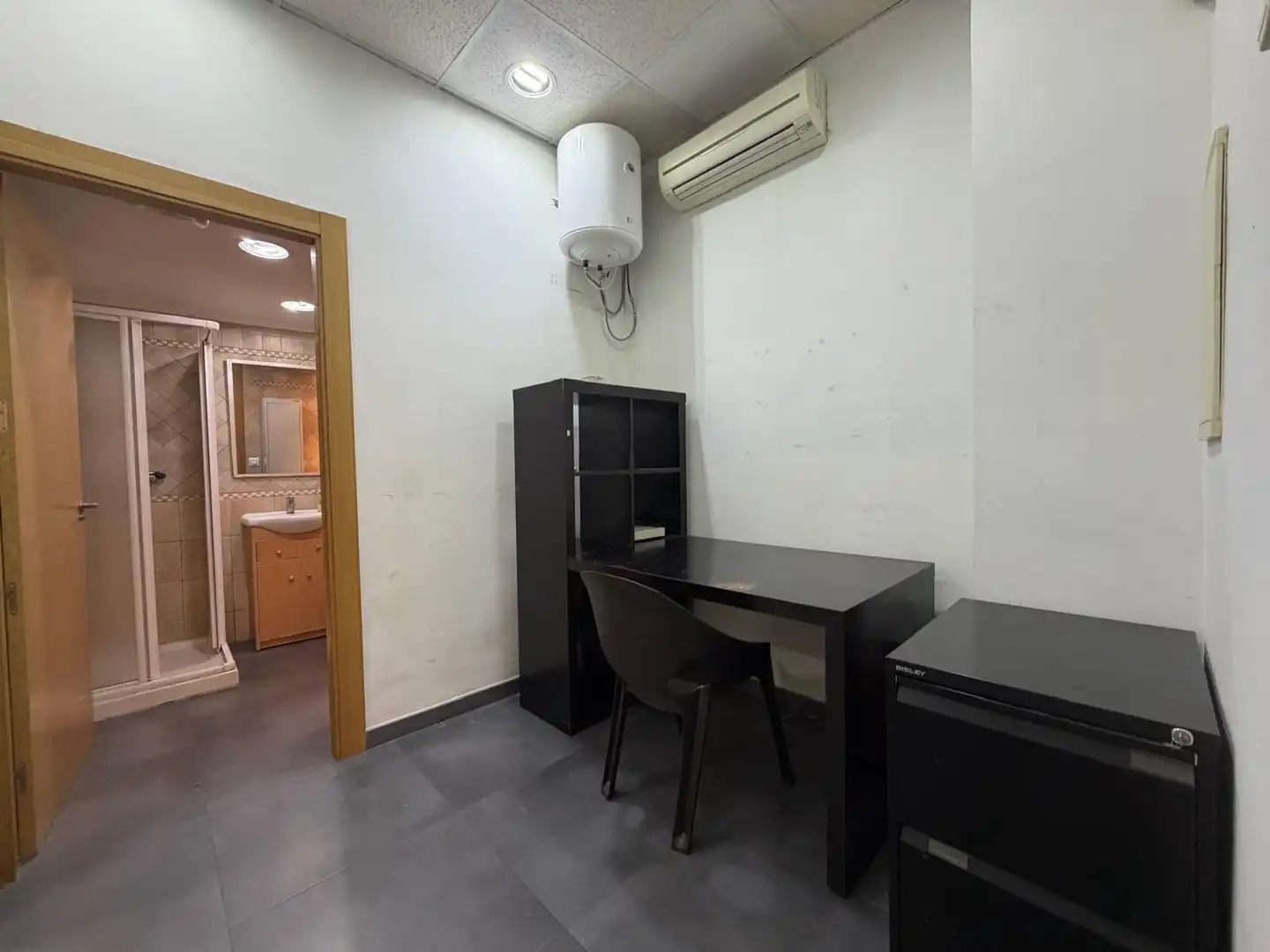 Local en venta en Valencia con Aire acondicionado