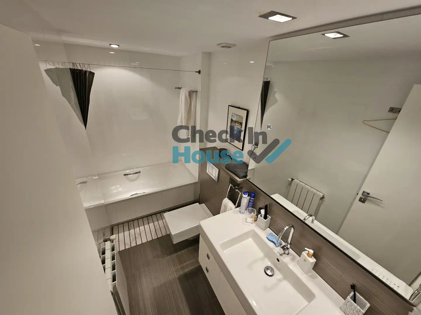 Badezimmer von Wohnungen zur Miete in Castell d'Aro, Platja d'Aro i s'Agaró mit Heizung und Privatgarten