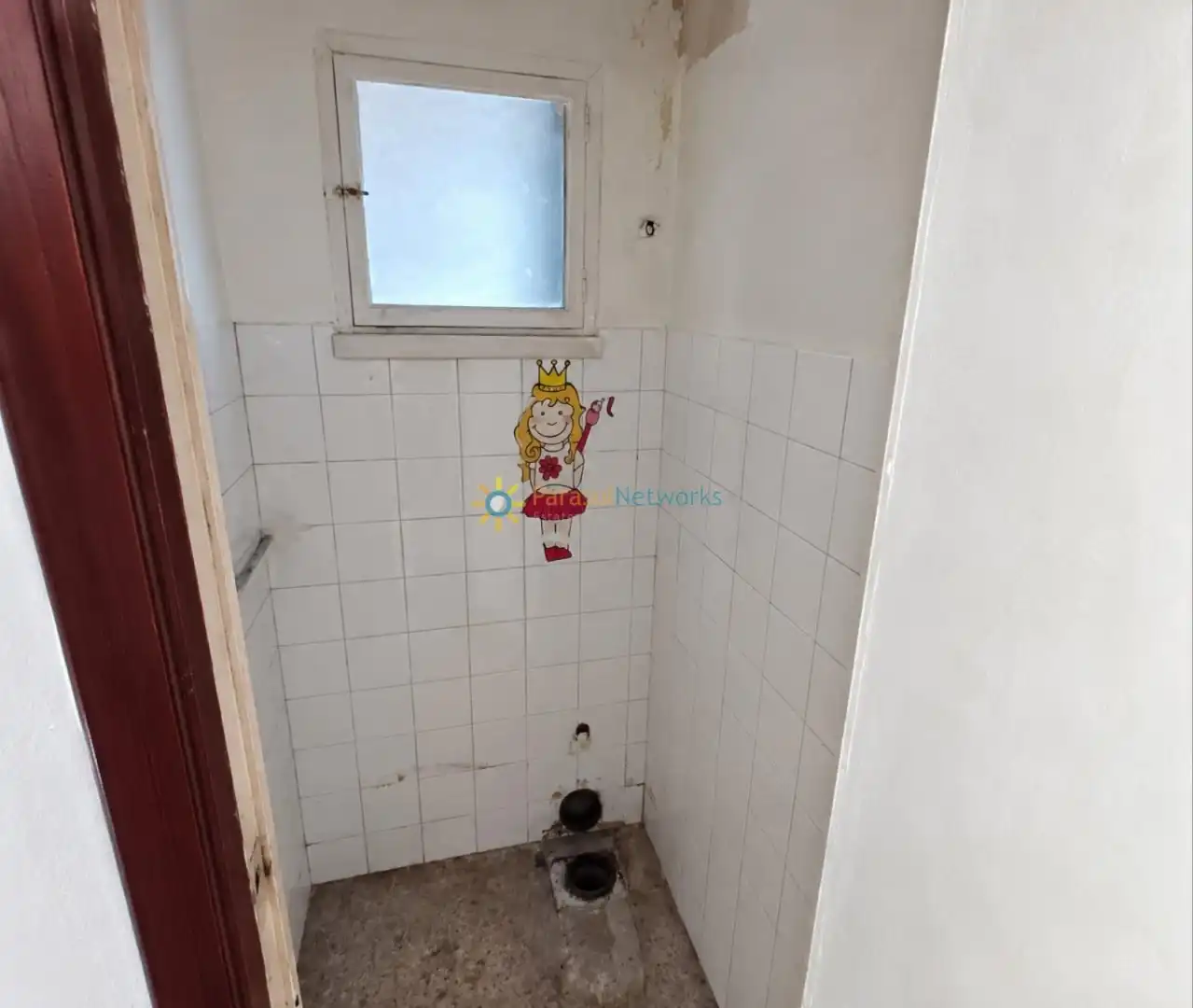 Bany de Pis en venda en Oliva amb Forn