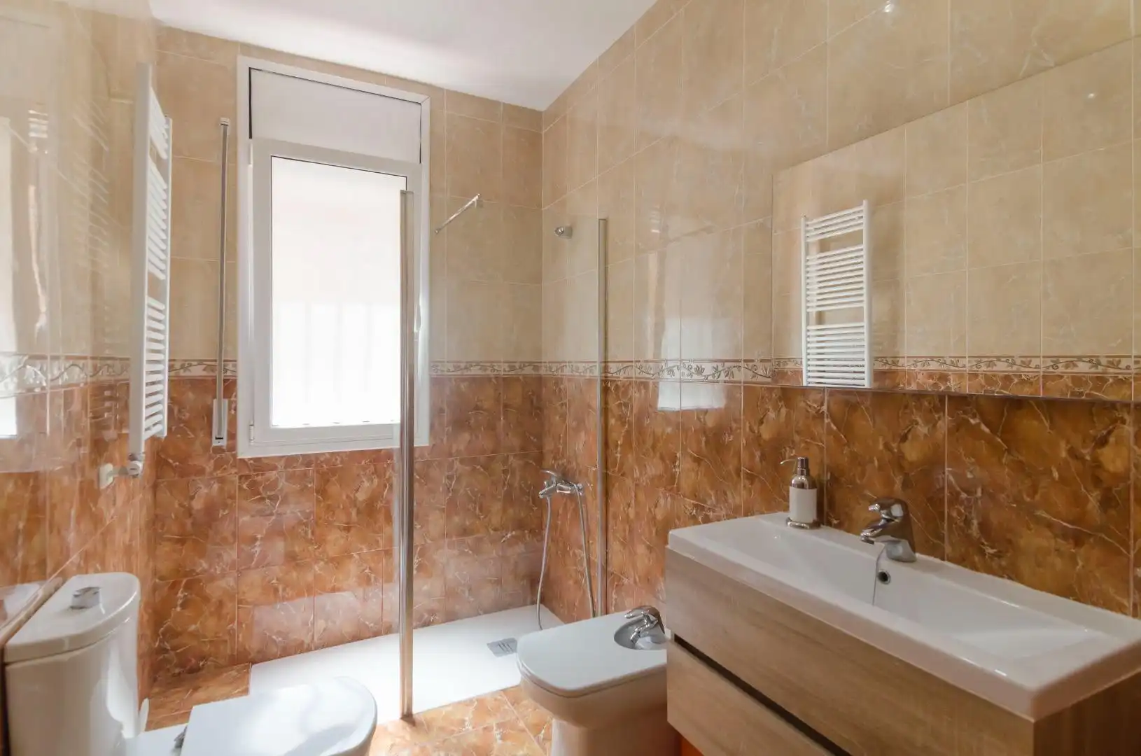 Bany de Casa o xalet en venda en Lloret de Mar amb Calefacció, Jardí privat i Terrassa