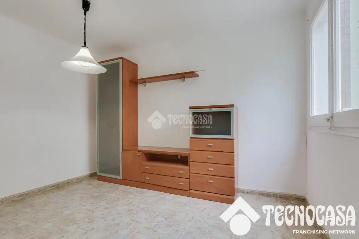 Habitación de Piso en venta en Barcelona con Balcón
