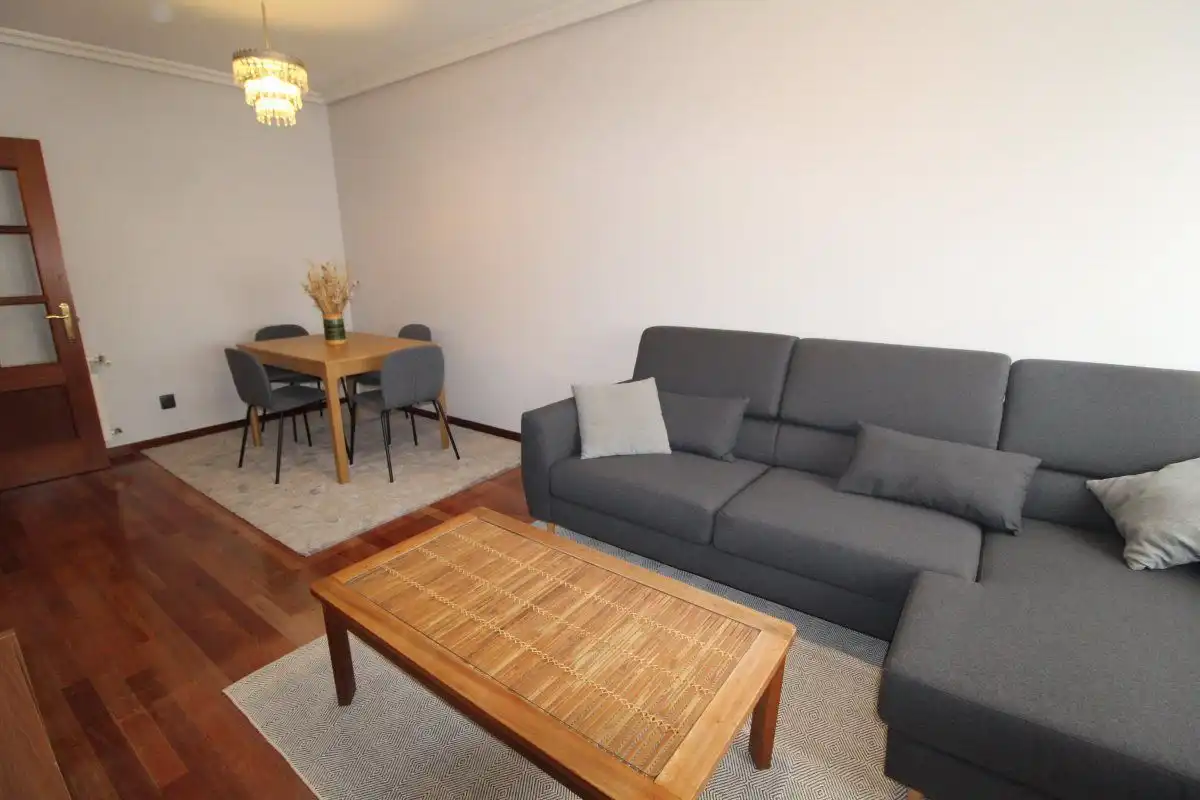 Wohnung zur Miete in MARQUES DE PIDAL, Parque San Francisco - Uría