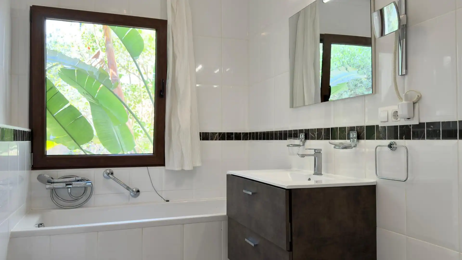 Detached house with terrace for sale in PRINCIPAL DE LA SIERRA, imagen 24