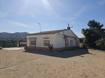 Casa rustica con piscina in vendita a Canals