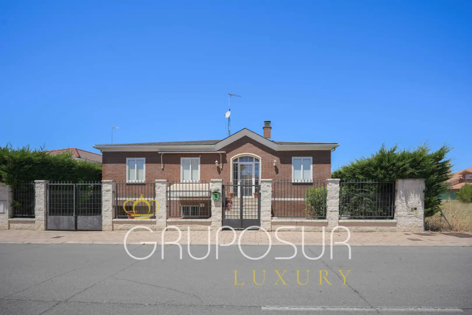 Vista exterior de Casa o chalet en venta en Boecillo con Calefacción, Jardín privado y Terraza