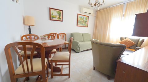 Foto 3 de Piso en venta en Porta, Barcelona Capital