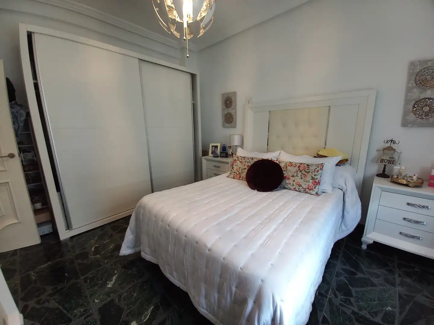 Bedroom of Houses for sale in Úbeda  with Air Conditioner, Terrace and Storage room