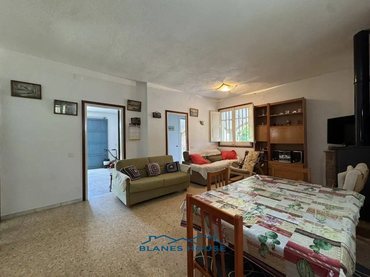 Sala d'estar de Casa o xalet en venda en Riudarenes amb Jardí privat i Terrassa