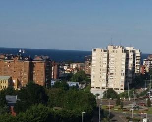 Vista exterior de Apartament de lloguer en Santander amb Moblat