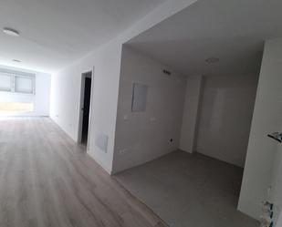 Flat for sale in Camarena  with Heating